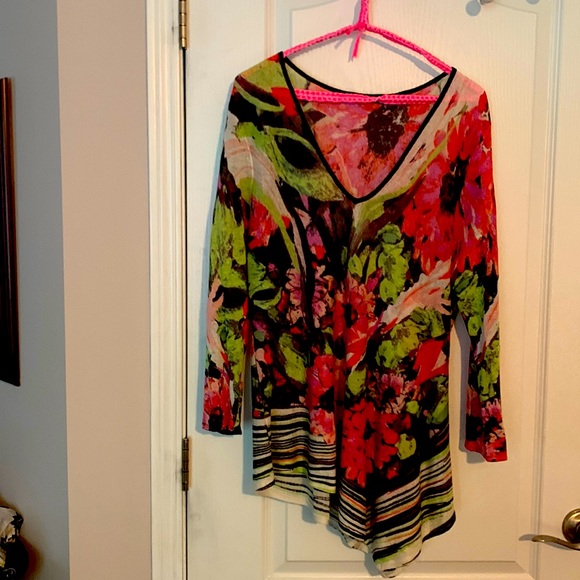 Nic and Zoe Asymmetrical linen Sweater - Picture 1 of 4